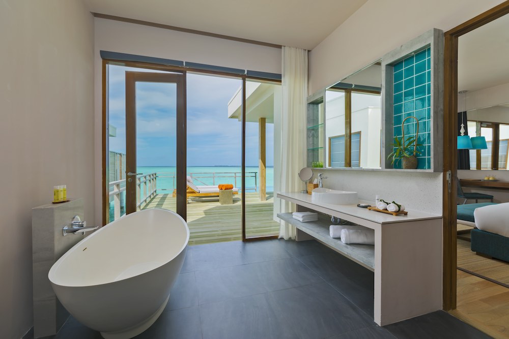Lagoon Villa with Pool photo 9